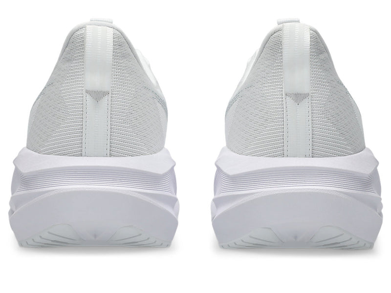 Men's Novablast 5 (100 - White/Piedmont Grey)