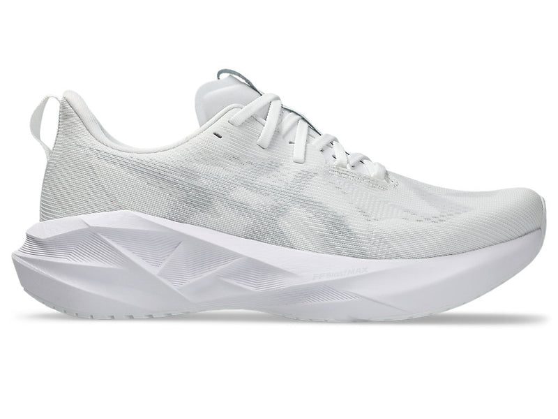 Men's Novablast 5 (100 - White/Piedmont Grey)