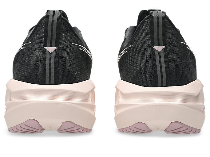Women's Novablast 5 (003 - Black/Pearl Pink)