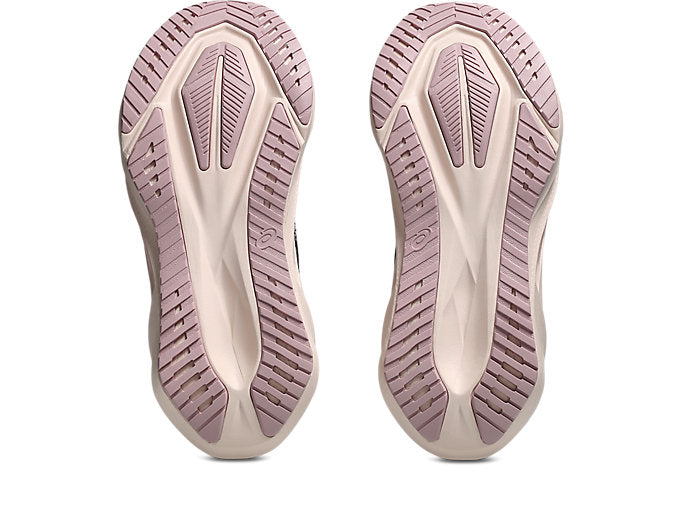 Women's Novablast 5 (003 - Black/Pearl Pink)