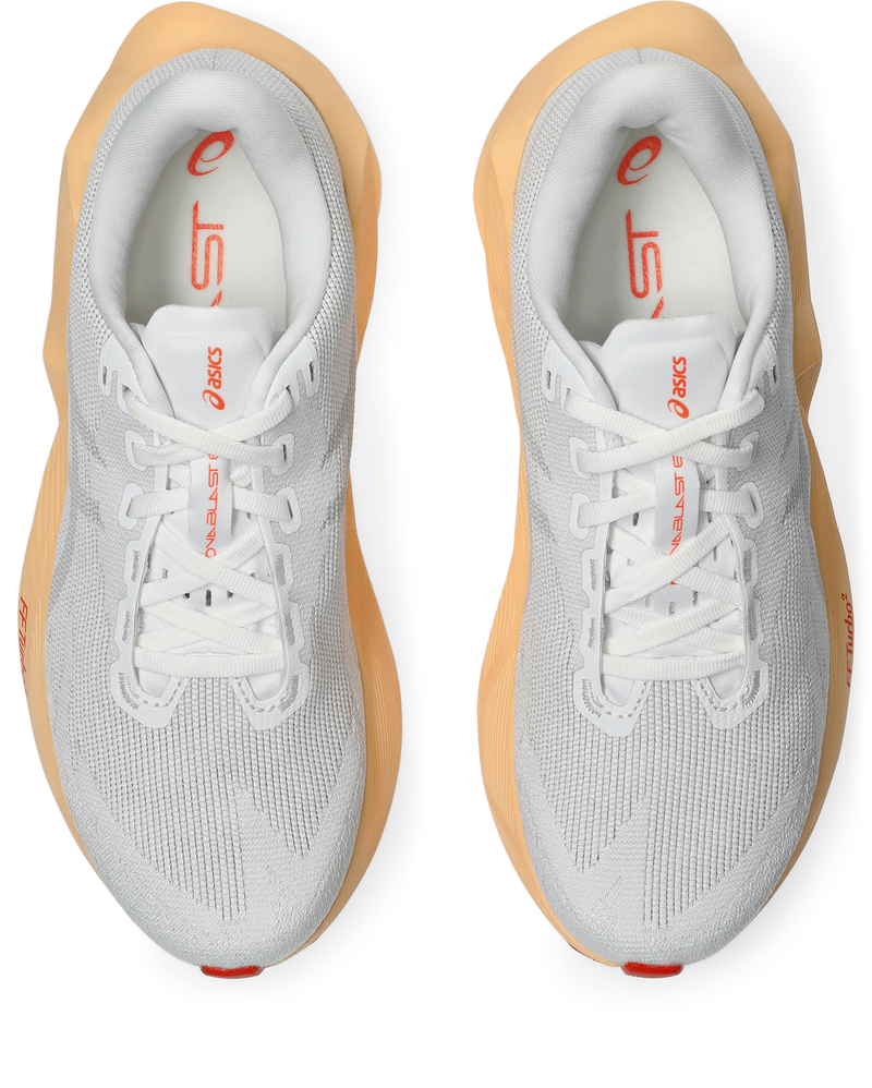 Women's Novablast 6 (102 - White/Vivid Coral)