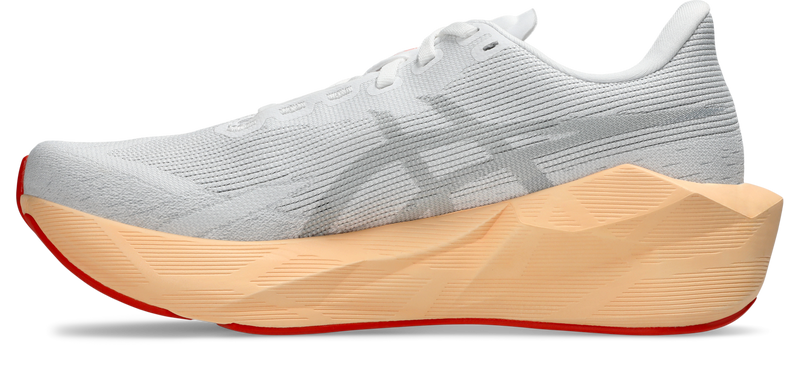 Women's Novablast 6 (102 - White/Vivid Coral)