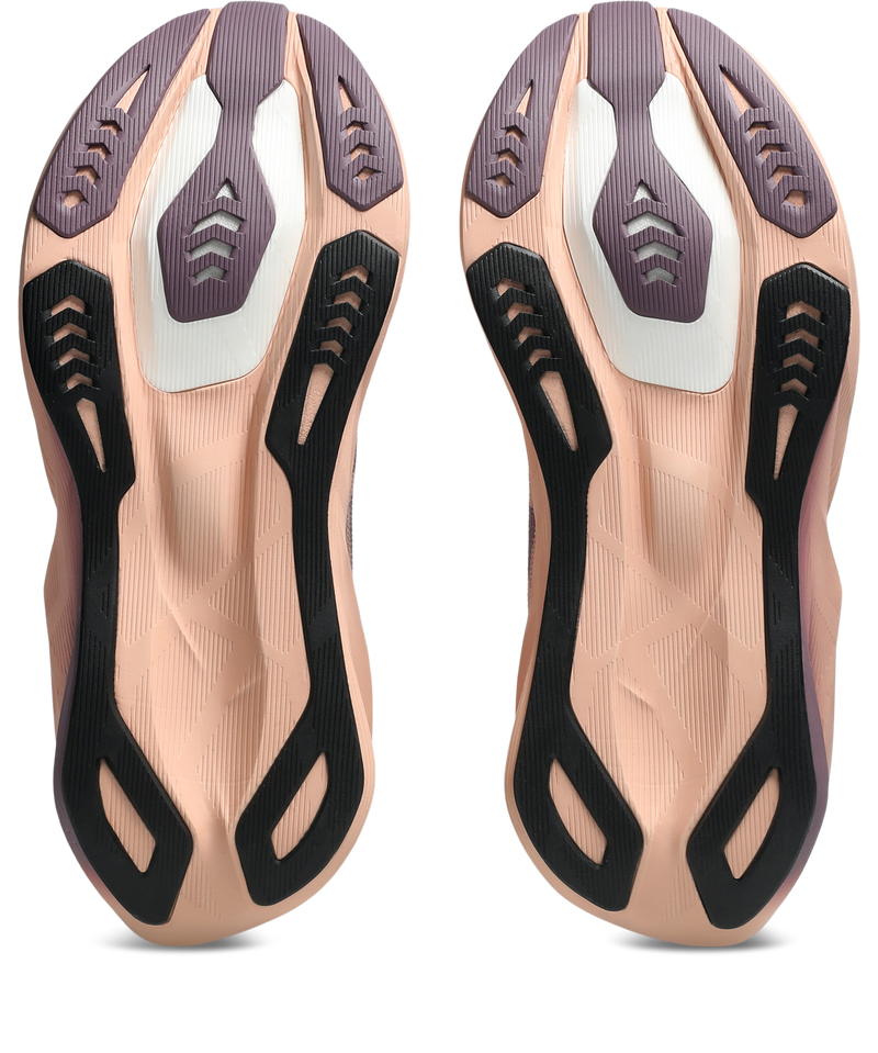 Women's Novablast 6 (500 - Dusty Mauve/Cantaloupe)