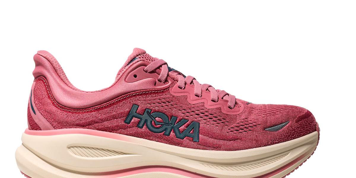 Women's Bondi 9 (LYC - Lingonberry/Cranberry) — TC Running Co