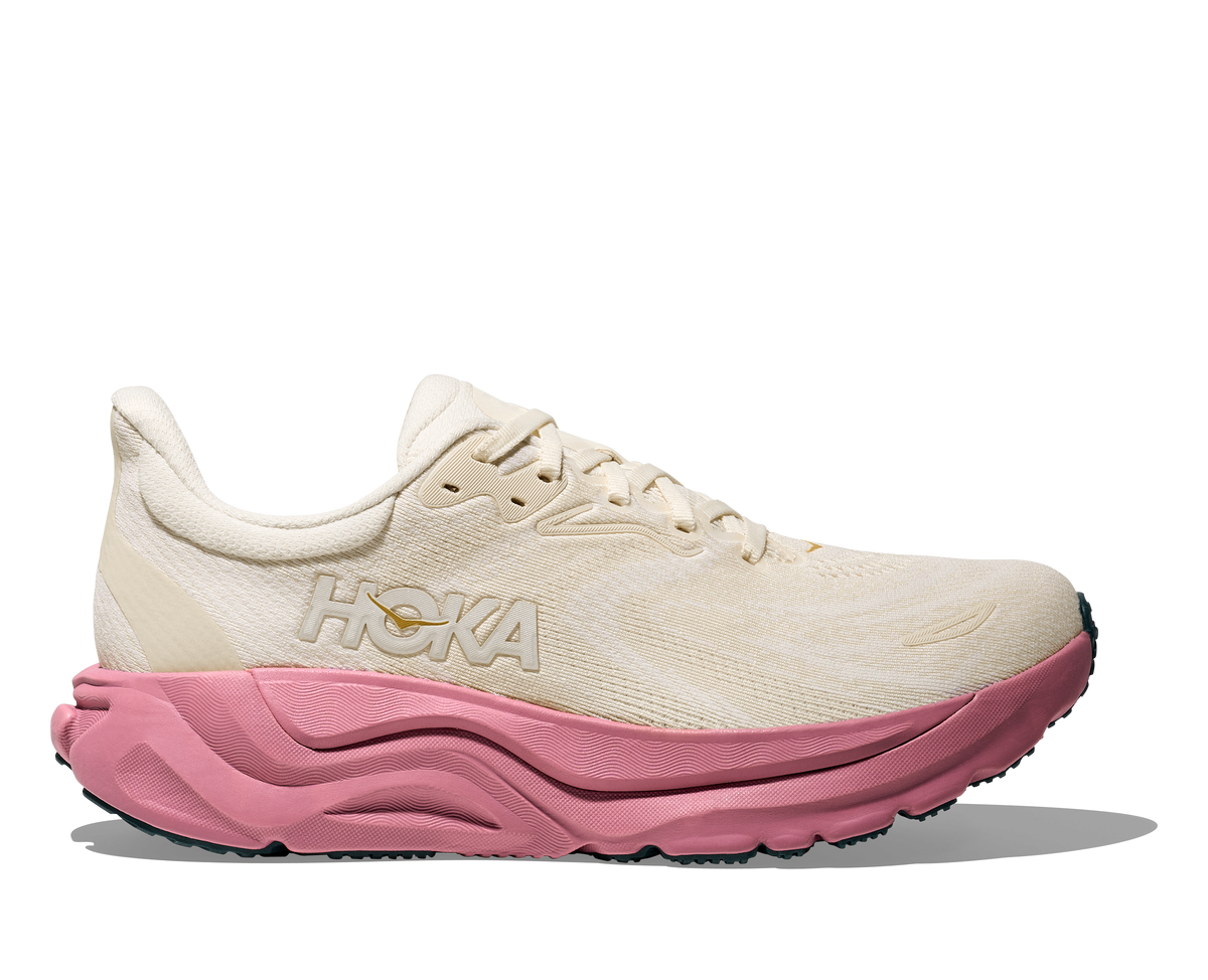 Women's Arahi 8 (ARLN - Alabaster/Lingonberry) — TC Running Co