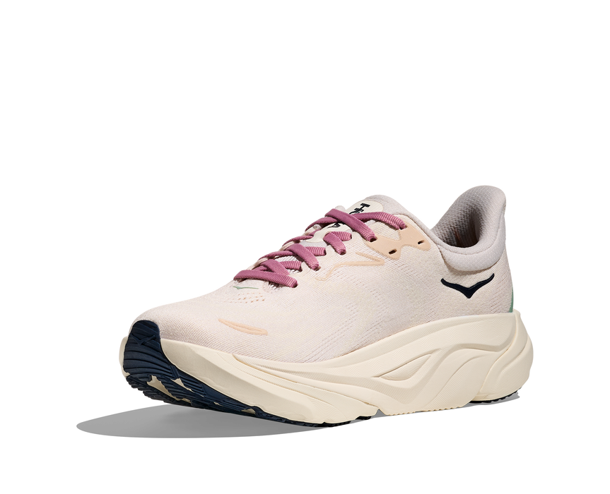 Women's Arahi 8 WIDE (RCRM - Rose Cream/Alabaster)