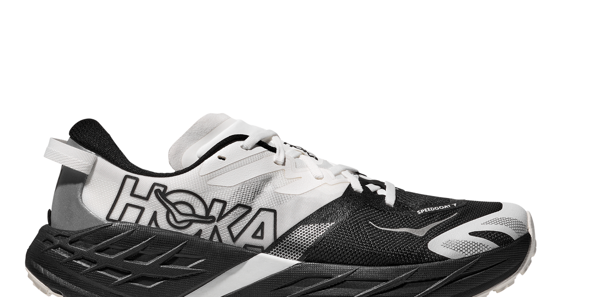 Women's Speedgoat 7 (BWHT - Black/White) — TC Running Co