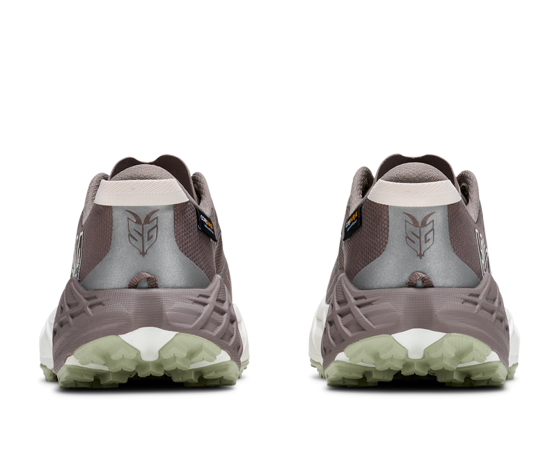 Women's Speedgoat 7 GTX (PYLB - Pebble Grey/Alabaster)