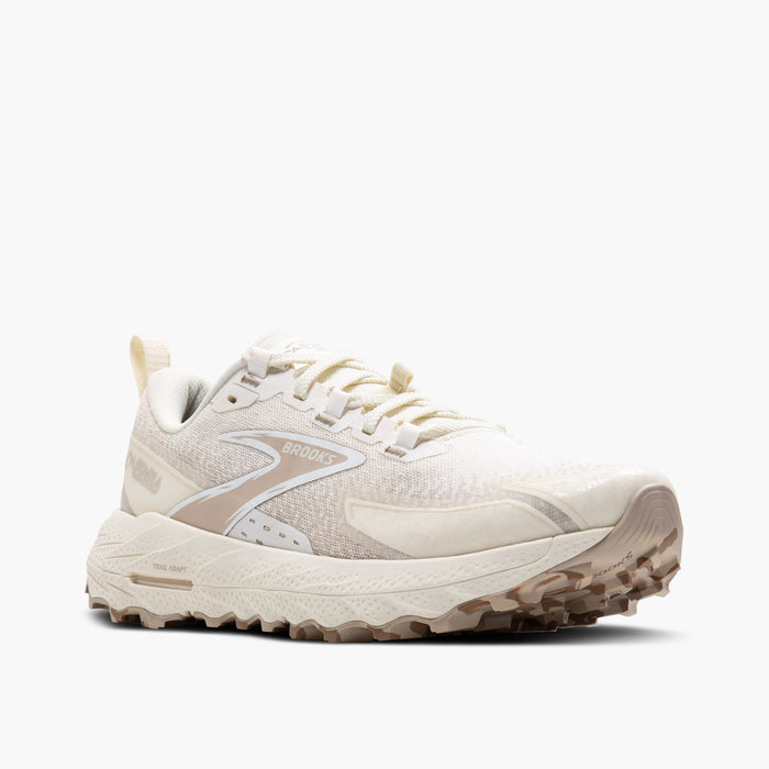 Women's Cascadia 18 (146 - Coconut/Chateau/White)