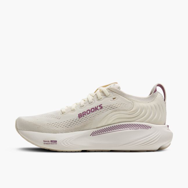 Women's Adrenaline GTS 25 (128 - Coconut/Argyle)