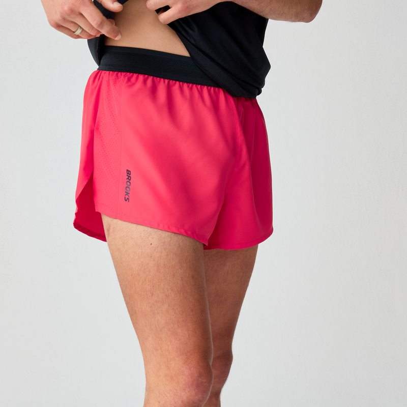 Men’s Dash Speed Short (640 - Cosmic Crisp/Black)