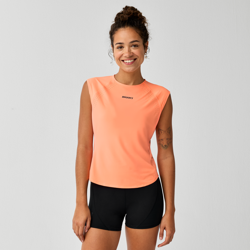 Women's Dash Cooling Short Sleeve (856 - Cyber Peach)