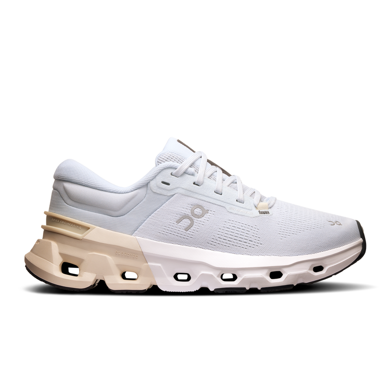 Women's Cloudflyer 5 (Arctic/Cream)