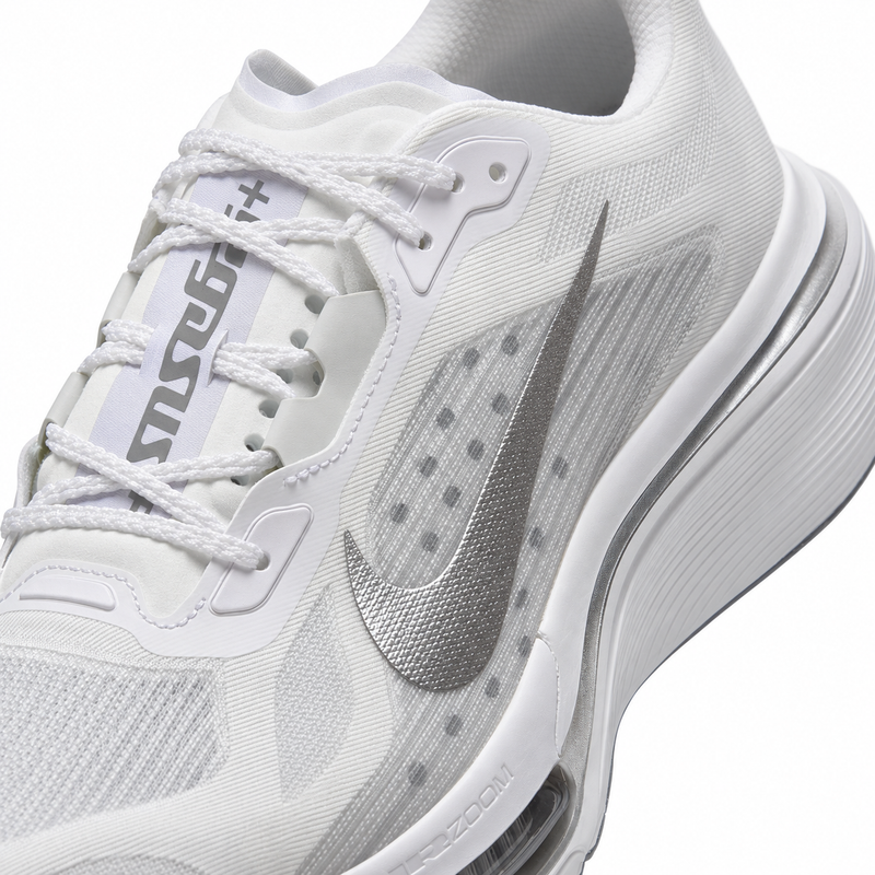 Women’s Pegasus Plus 2 (White/Metallic Silver-Off White)