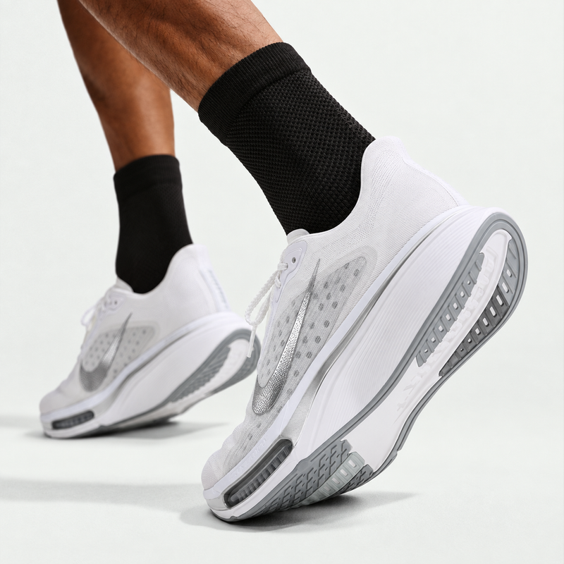 Women’s Pegasus Plus 2 (White/Metallic Silver-Off White)