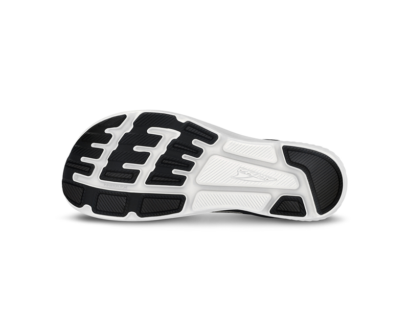 Women's Escalante 4 (000 - Black)