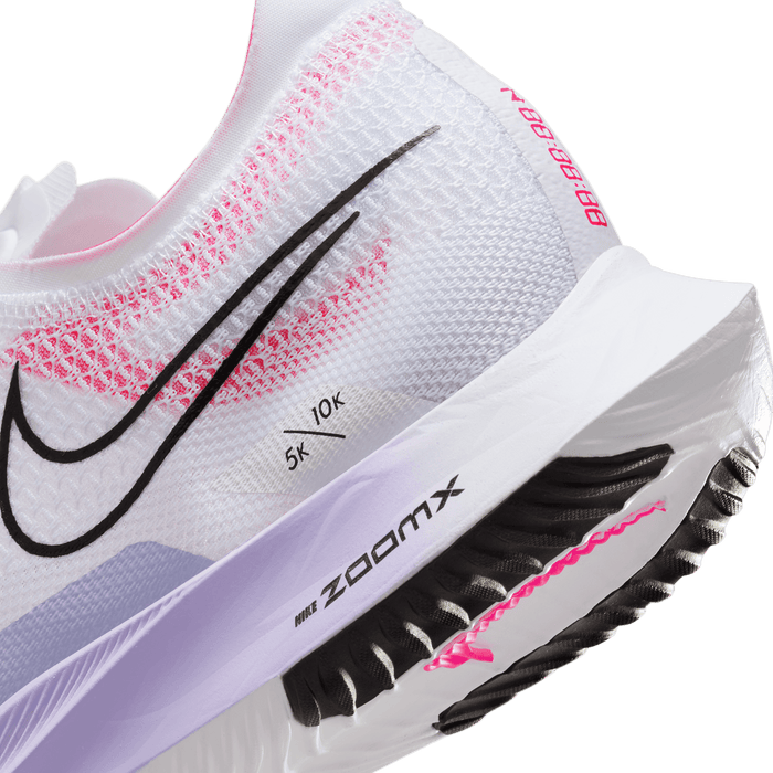 Unisex ZoomX Streakfly (104 - White/Black-Vivid Grape-Purple Agate)