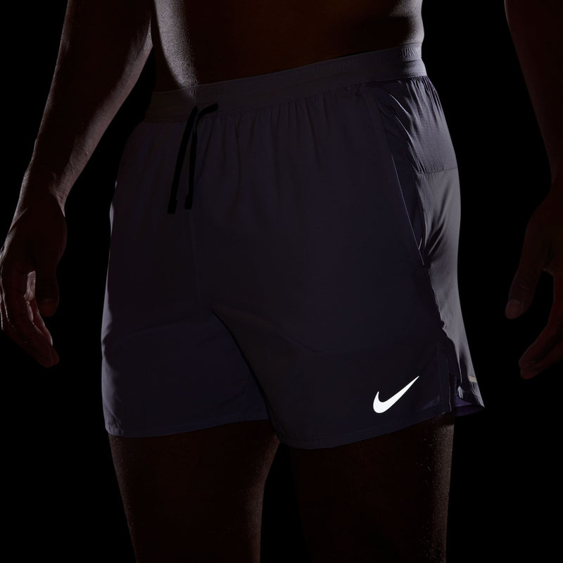 Men's DRI-FIT Stride 5" Shorts (515 - Hydrangeas/Black/Reflective Silver)