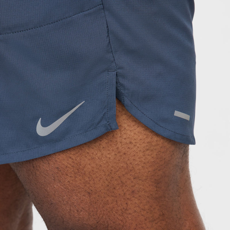 Men's DRI-FIT Stride 7" Shorts (437 - Thunder Blue/Black/Reflective Silver)