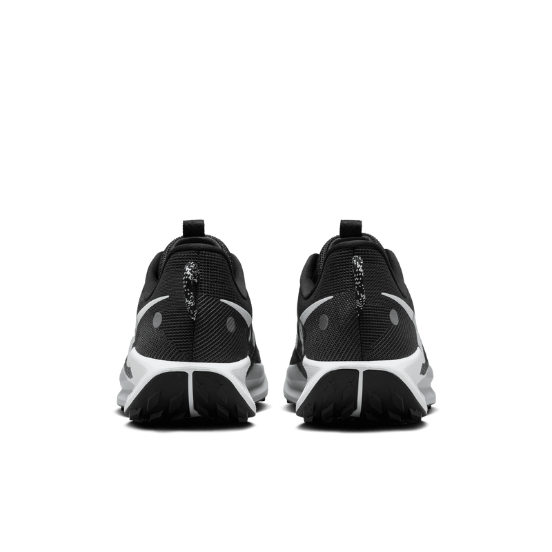 Men’s React Pegasus Trail 5 (001 - Black/White-Anthracite-Wolf Grey)