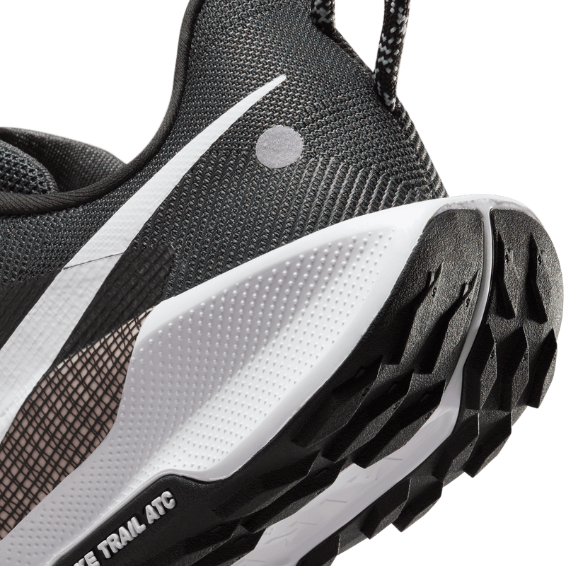 Men’s React Pegasus Trail 5 (001 - Black/White-Anthracite-Wolf Grey)