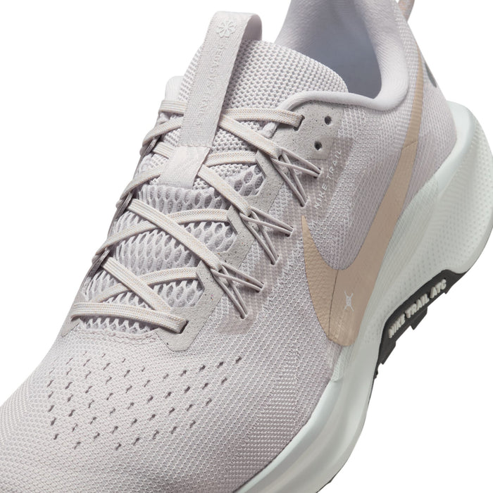 Men’s React Pegasus Trail 5 (008 - Vast Grey/Sanddrift-Summit White-Black)