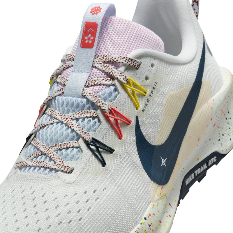 Men’s React Pegasus Trail 5 (102 - Summit White/Armory Navy-Football Grey)