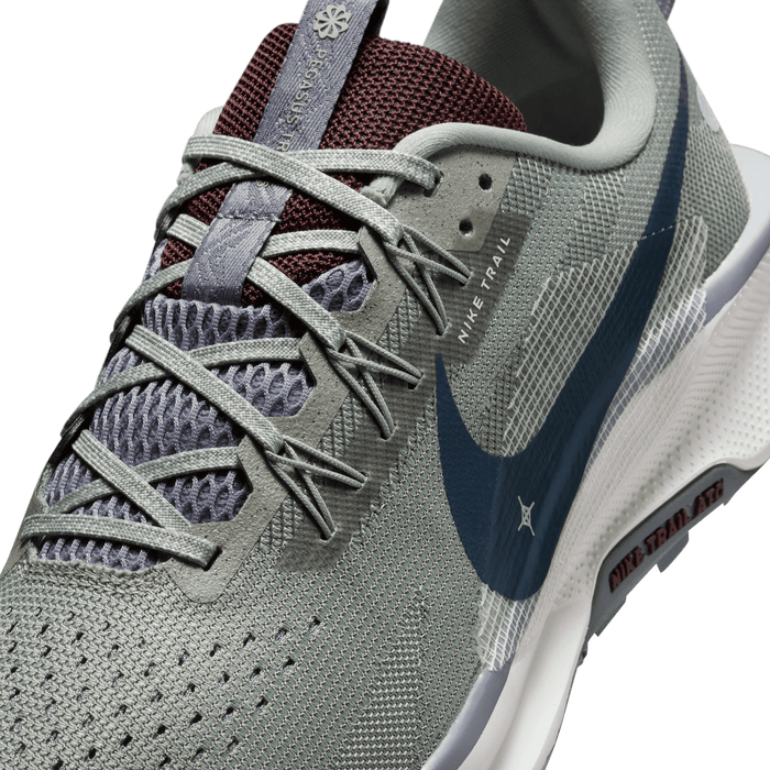 Men’s React Pegasus Trail 5 (300 - Jade Horizon/Armory Navy-Cement Grey)