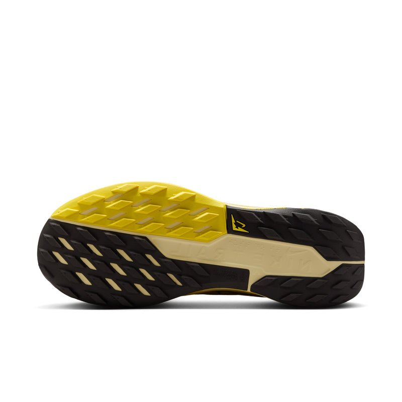 Men’s React Pegasus Trail 5 (700 - Saturn Gold/White-Lightening-Alabaster)