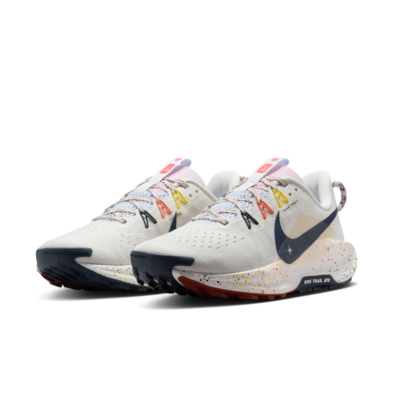Women’s React Pegasus Trail 5 (102 - Summit White/Armory Navy-Football Grey)