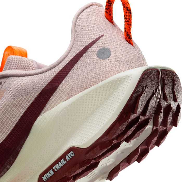 Women’s React Pegasus Trail 5 (602 - Silt Red/Dark Team Red-Hyper Crimson)