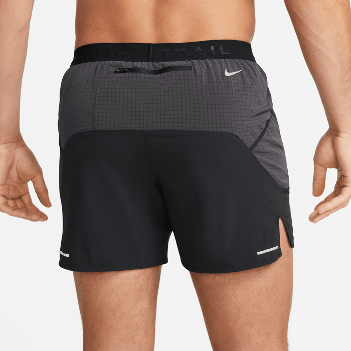 Men's Trail Second Sunrise 5" Brief-Lined Shorts (010 - Black/Dark Smoke Grey/White)