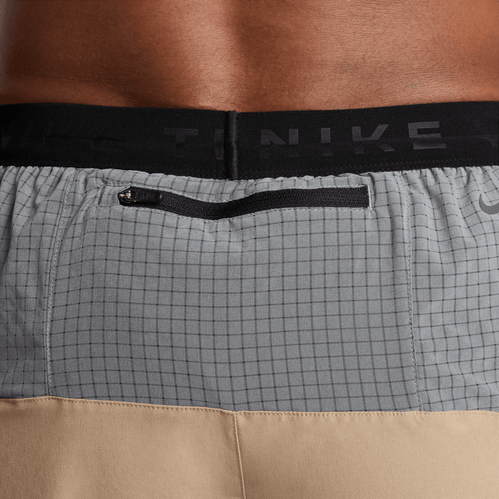 Men's Trail Second Sunrise 5" Brief-Lined Shorts (248 - Khaki/Smoke Grey/Black)