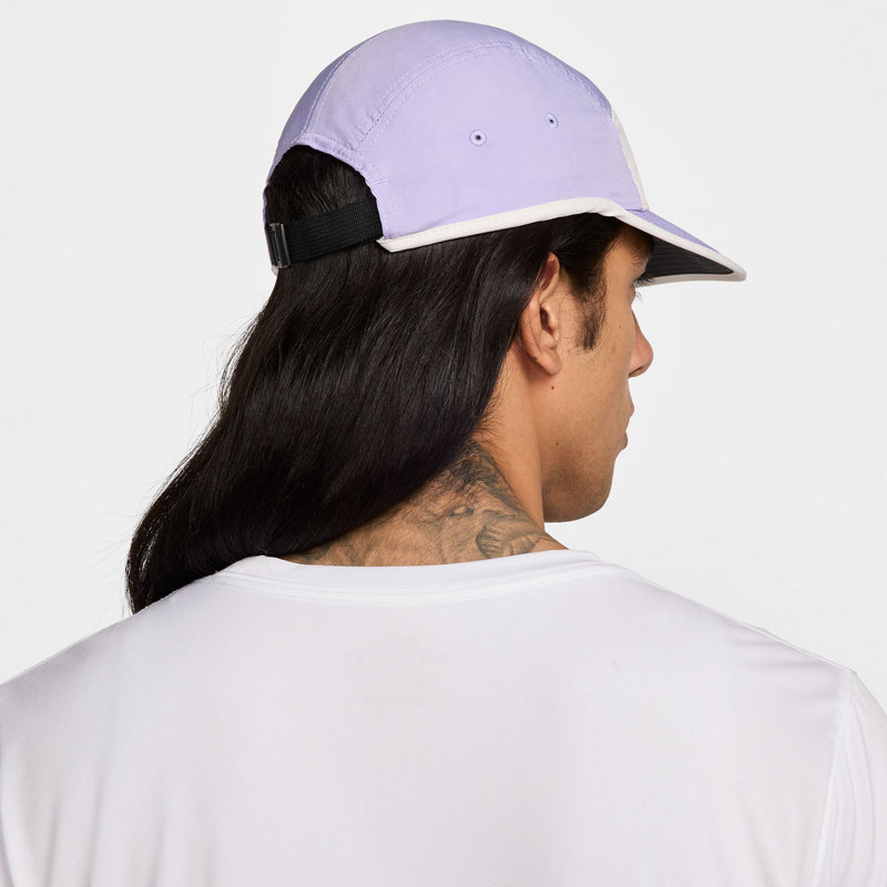 Unisex DRI-Fit Fly Unstructured Swoosh Cap (533 - Lilac Ice/Phantom/Black)