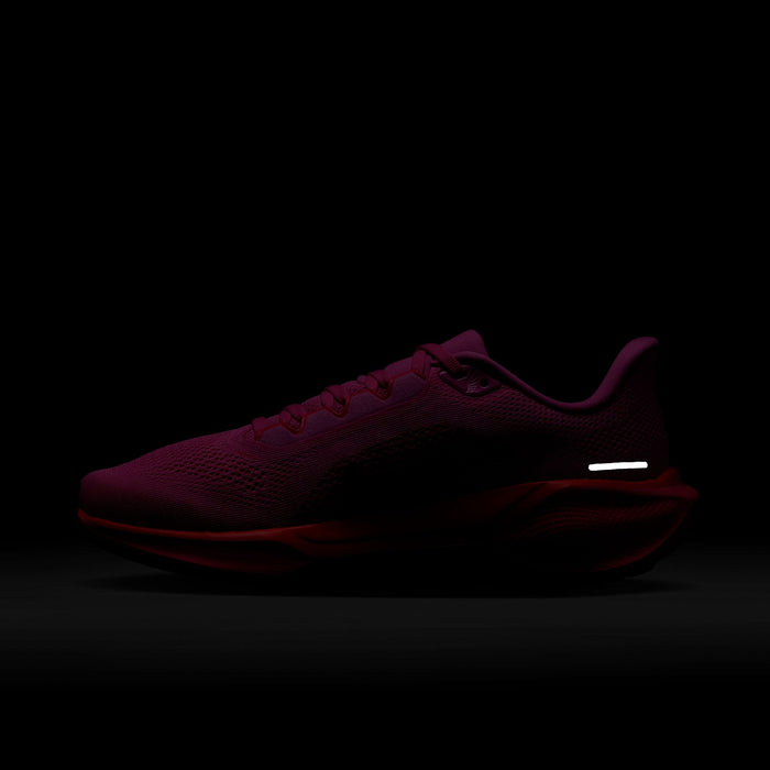 Women's Pegasus 41 (605 - Playful Pink/Off Noir-Hyper Pink)