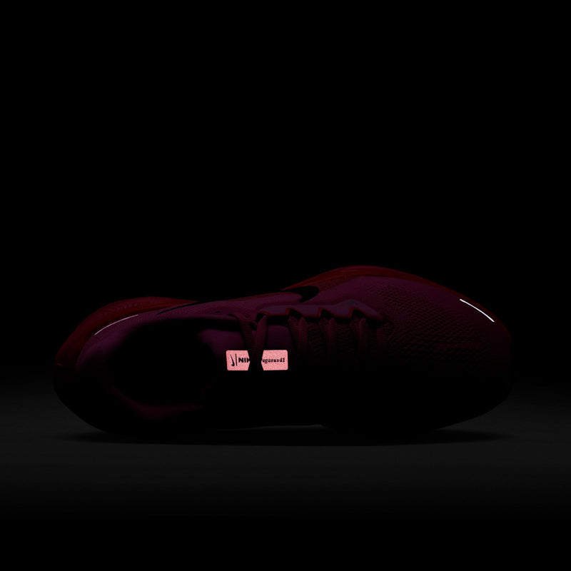 Women's Pegasus 41 (605 - Playful Pink/Off Noir-Hyper Pink)