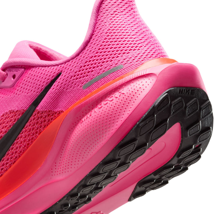 Women's Pegasus 41 (605 - Playful Pink/Off Noir-Hyper Pink)