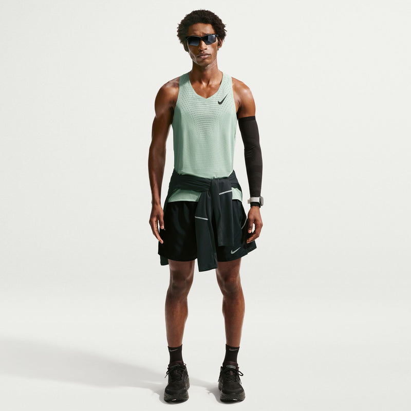 Men's AeroSwift Dri-FIT ADV Running Singlet (006 - Steam/Black)