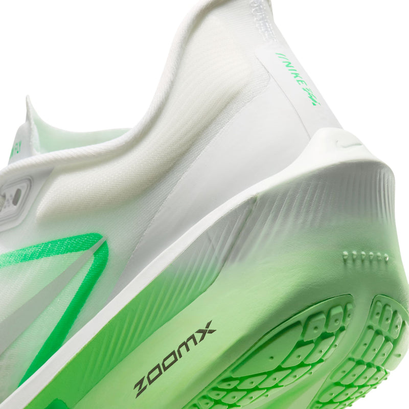 Women’s Zoom Fly 6 (107 - White/Metallic Silver-Illusion Green)