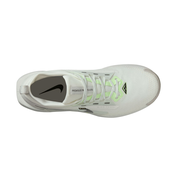 Men’s React Pegasus Trail 5 GORE-TEX (102 - Summit White/Sequoia-Light Silver)