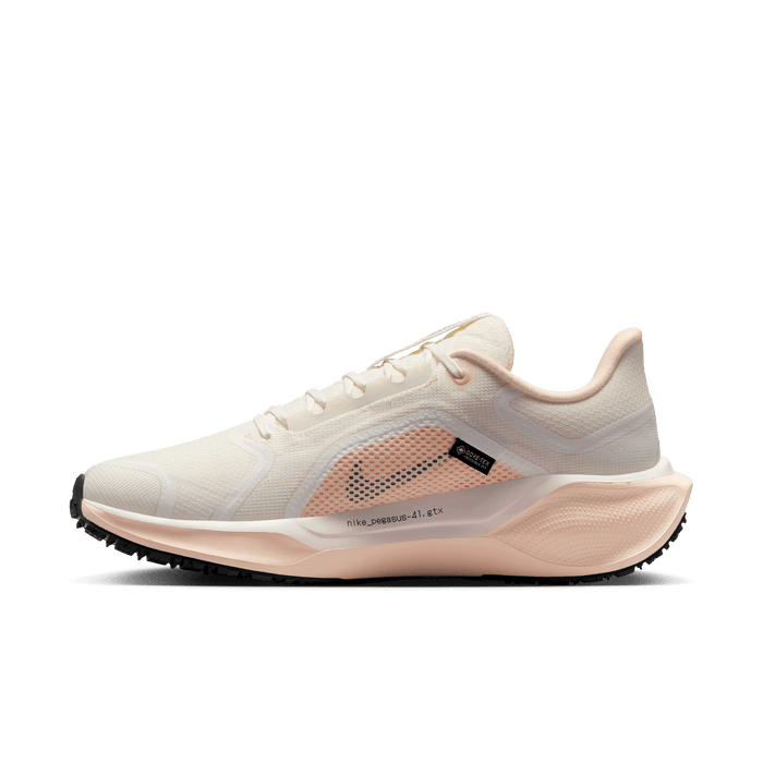 Women's Air Zoom Pegasus 41 GORE-TEX (100 - Sail/Anthracite-Guava Ice-Crimson Tint)