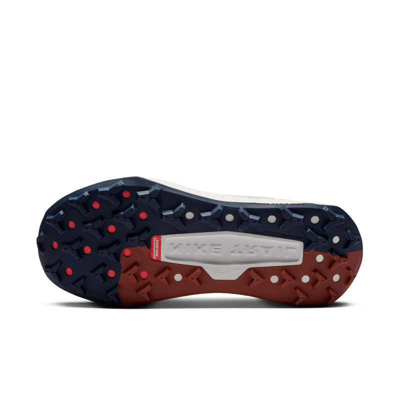 Women’s Wildhorse 10 (004 - Pure Platinum/Armory navy-Football Grey)