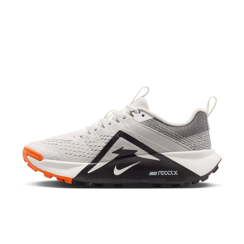 Women’s Wildhorse 10 (103 - Summit White/Black-Saftey Orange-Phantom)