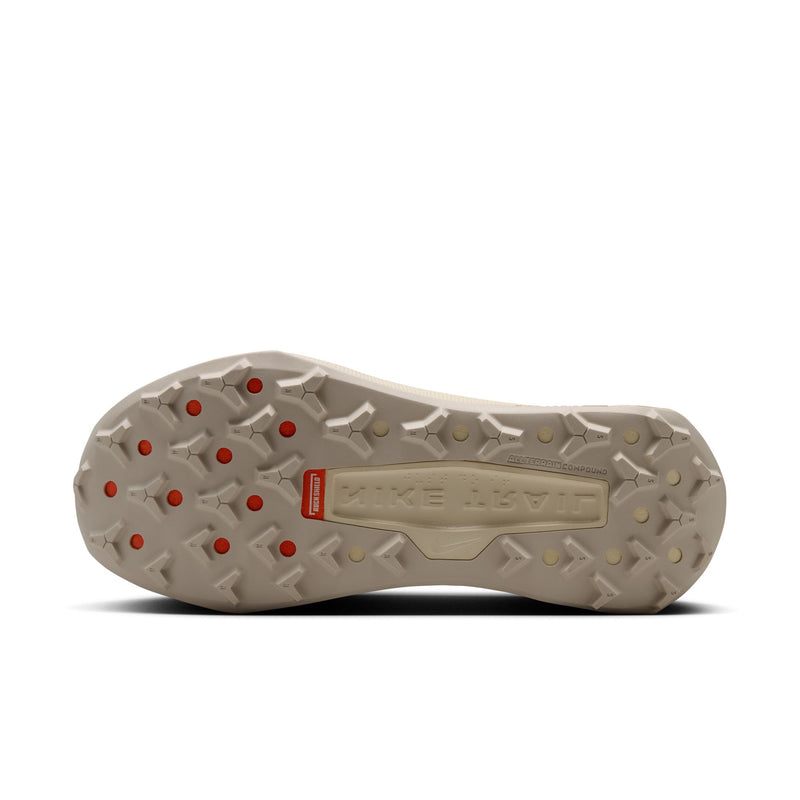 Women’s Wildhorse 10 (105 - Lt Orewood Brn/Cream II-Saftey Orange)