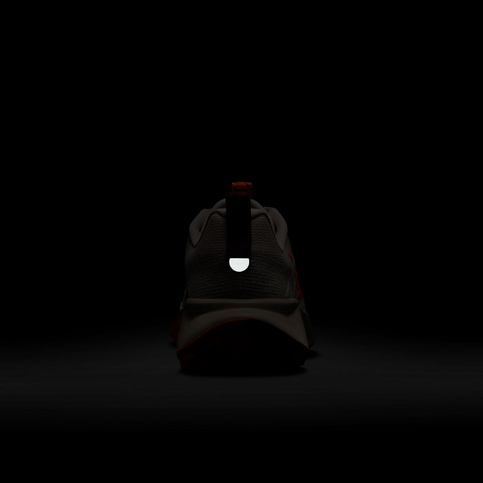 Men’s Wildhorse 10 (102 - Sail/Hyper Crimson-Silt Red)