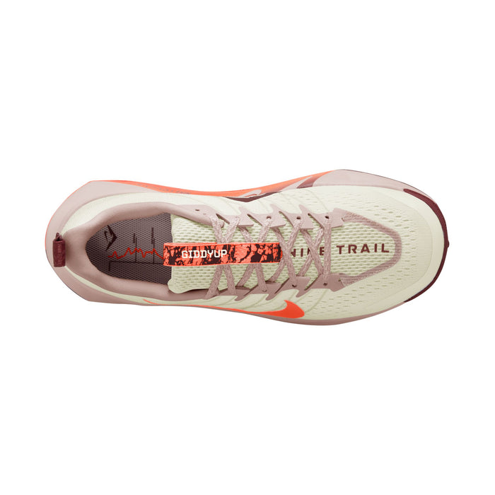 Men’s Wildhorse 10 (102 - Sail/Hyper Crimson-Silt Red)