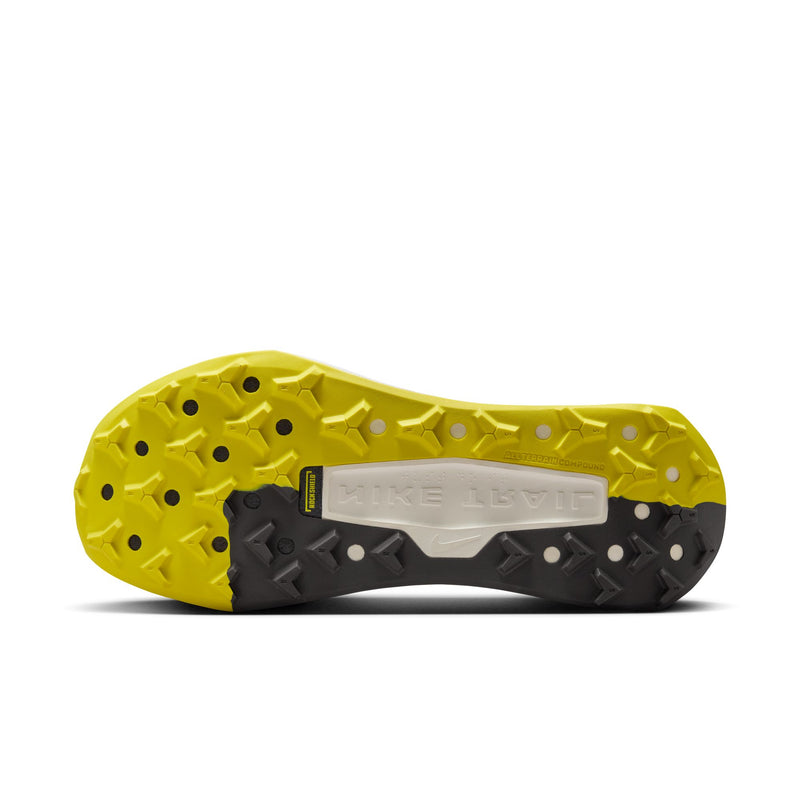 Men’s Wildhorse 10 (700 - Alabaster/Medium Ash-Lightening)