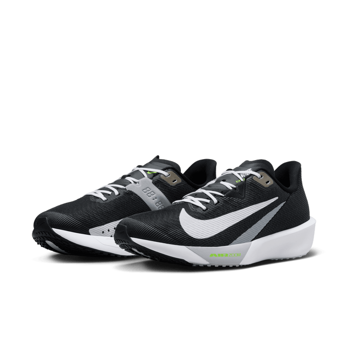 Unisex Rival Fly 4 (001 - Black/White-Wolf Grey-Volt)