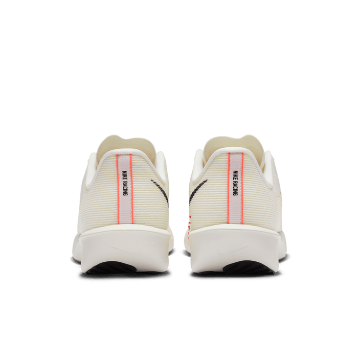 Unisex Rival Fly 4 (104 - Sail/Black-Pale Ivory-Guava Ice)