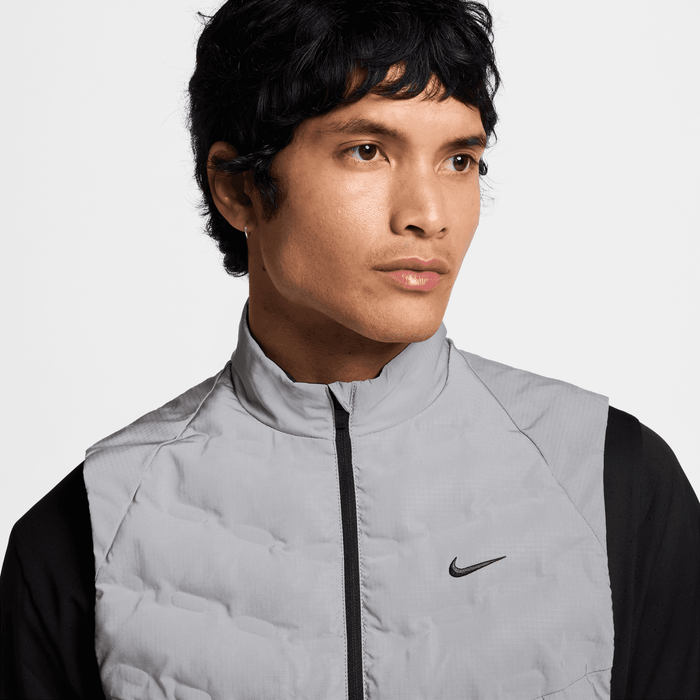 Men's Therma-FIT Nike Running Division ADV Running Vest (035 - Reflective Silver/Reflective Black)